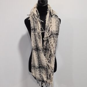 Maurices Black and Cream Infinity Scarf